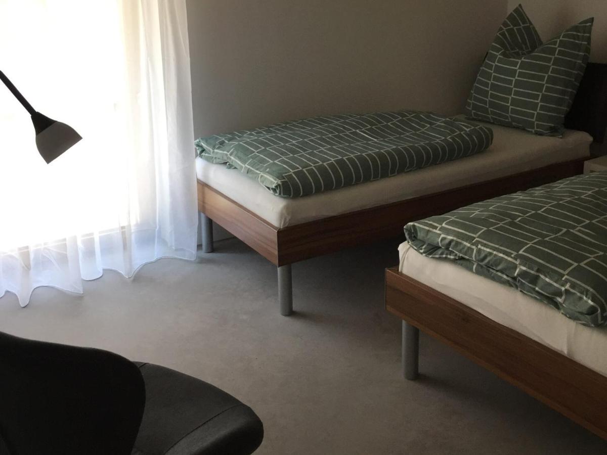 Ferien- Und Winzerhof Simon Apartment Фрайбург Екстериор снимка